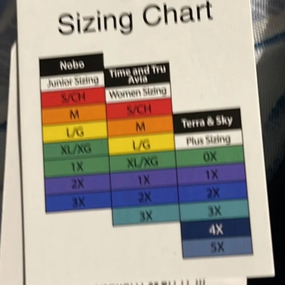 6/$20 New women’s L swim top